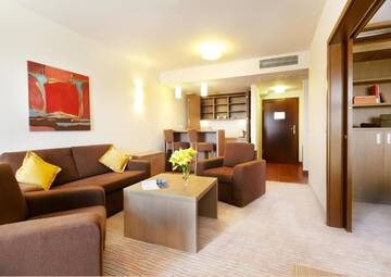 Фото номера Апартаменты «Комфорт» с балконом Отель Baltic Plaza Hotel Medi Spa г. Колобжег 7