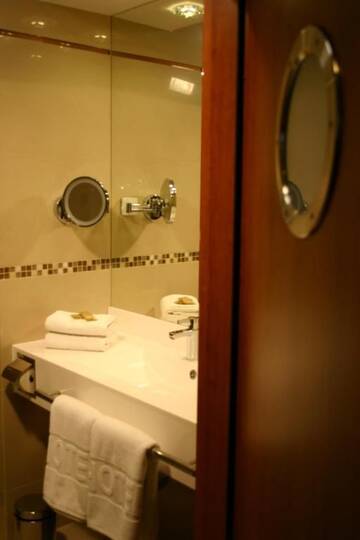 Фото номера Двухместный номер «Комфорт» с 1 кроватью Отель Hotel Hanseatic - Adults Only г. Колобжег 4