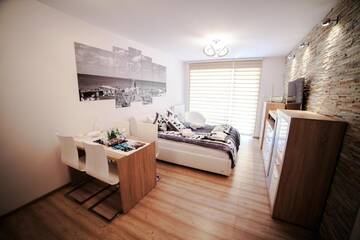 Фото номера Номер-студио с видом на бассейн Апартаменты Apartamenty Kołobrzeg Apartments Polanki г. Колобжег 3
