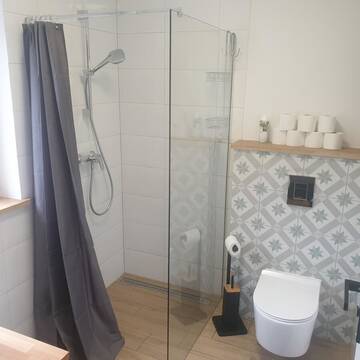 Фото номера Номер-студио Делюкс с кроватью размера &quot;king-size&quot; Хостелы Hostel Kolobrzeg г. Колобжег 3