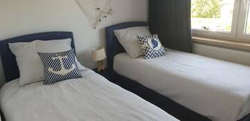 Фото номера Двухместный номер с 1 кроватью и общей ванной комнатой Хостелы Hostel Kolobrzeg г. Колобжег 2