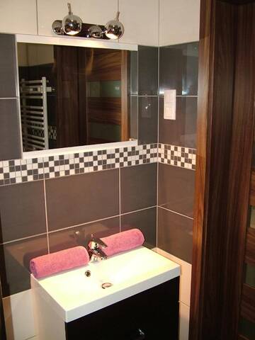 Фото номера Апартаменты с 1 спальней Апартаменты Cicha Przystań - Apartament Wyspa Solna г. Колобжег 9