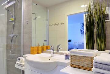 Фото номера Апартаменты с балконом Апартаменты Apartamenty REZULAK Solna B104 204 303 г. Колобжег 14