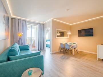 Фото номера Улучшенные апартаменты Апартаменты Apartament 617 w Hotelu Polonia г. Колобжег 46