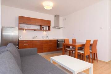 Фото номера Апартаменты с балконом Апартаменты Jantar Holiday Home - Wylotowa г. Колобжег 4