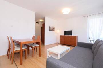 Фото номера Апартаменты с балконом Апартаменты Jantar Holiday Home - Wylotowa г. Колобжег 3