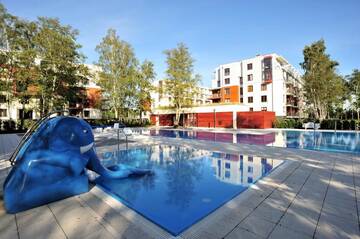 Фото номера Апартаменты с видом на бассейн Апартаменты Apartament Kristina Osiedle Polanki г. Колобжег 22
