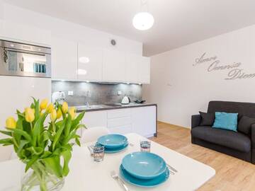 Фото номера Апартаменты с видом на бассейн Апартаменты Apartament Kristina Osiedle Polanki г. Колобжег 34