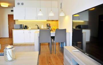 Фото номера Улучшенные апартаменты Апартаменты ApartamentyPrzyMorzu Solna 201 - W centrum blisko morza г. Колобжег 11