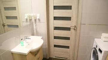 Фото номера Апартаменты с видом на бассейн Апартаменты Kołobrzeg Apartamenty-Polanki z garażem г. Колобжег 11