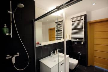 Фото номера Three-Bedroom Apartment (1 - 10 Adults) Апартаменты Apartament Superior Olympic Park z 3 Sypialniami г. Колобжег 10