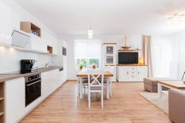 Фото номера Апартаменты Делюкс с 2 спальнями и балконом — 209 Апартаменты Jantar Apartament - Exclusive Marine Polanki г. Колобжег 10