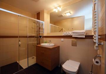 Фото номера Апартаменты с 1 спальней (для 1 - 6 взрослых) Апартаменты Apartament Deluxe Olympic Park VI Piętro г. Колобжег 75
