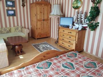 Фото номера Double Room with Private External Bathroom - 4 Проживание в семье Pensjonat Nostalgia г. Колобжег 3