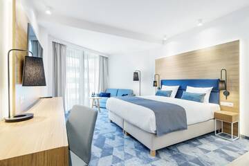 Фото номера Двухместный номер Делюкс с 1 кроватью Отель Seaside Park Hotel г. Колобжег 2