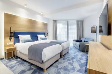 Фото номера Двухместный номер Делюкс с 2 отдельными кроватями Отель Seaside Park Hotel г. Колобжег 3