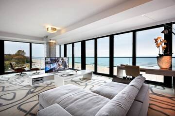 Фото номера Президентские апартаменты Отель Marine Hotel by Zdrojowa г. Колобжег 3